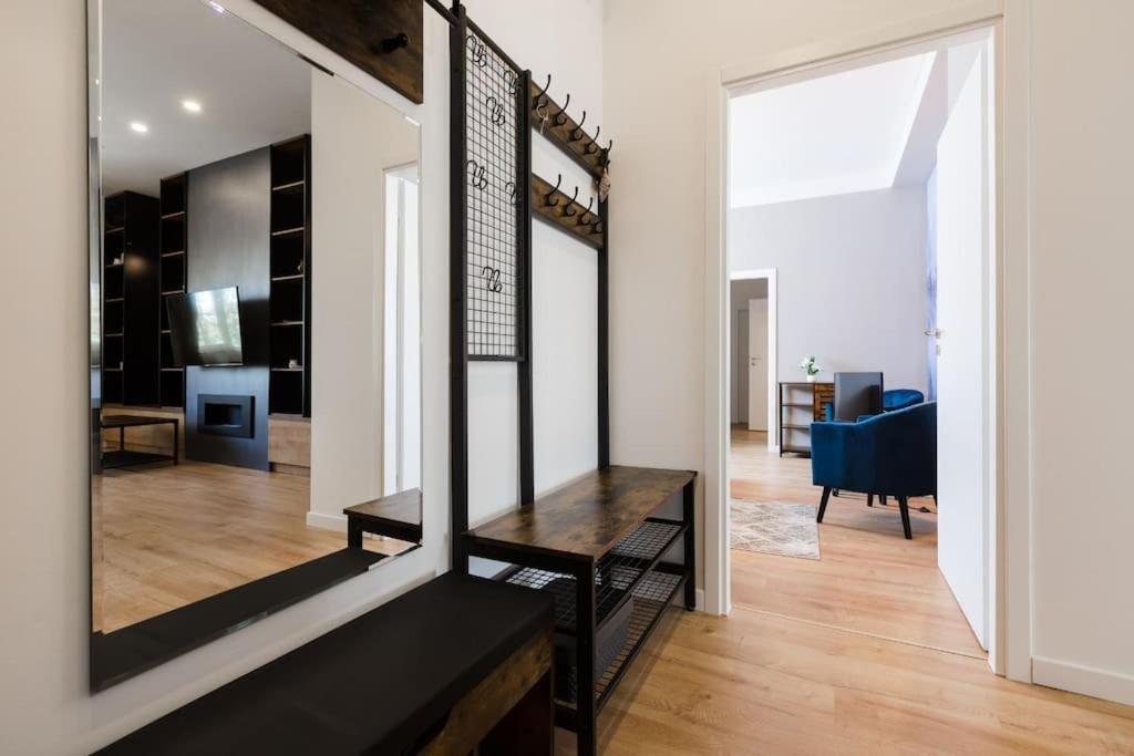 Joy City Stay Piatra Craiului 8 Temešvár Exteriér fotografie